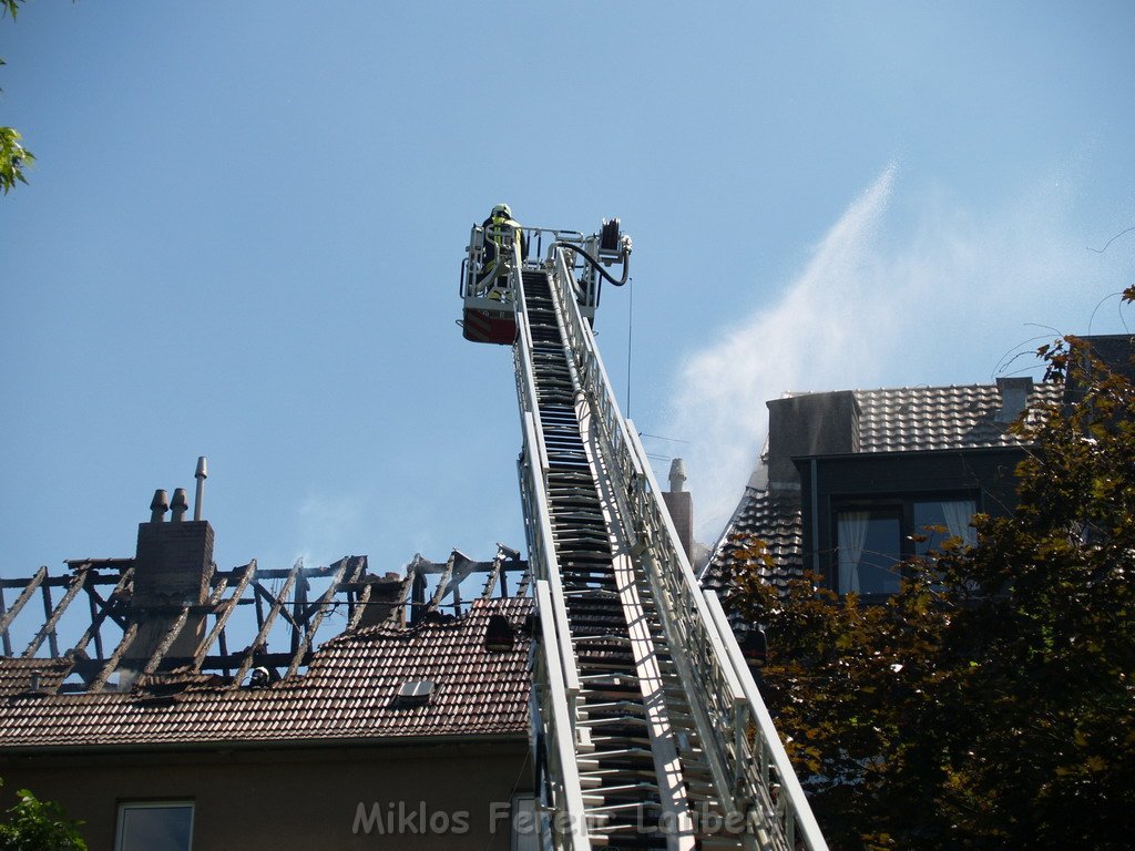 Dachstuhlbrand Koeln Kalk Kalker Hauptstr   P178.JPG